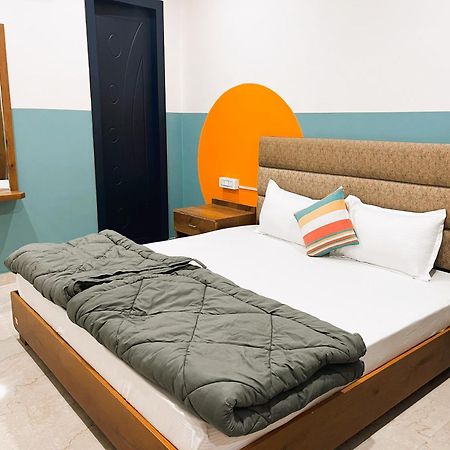 Albergue Madpackers Rishikesh 2-0 Exterior foto